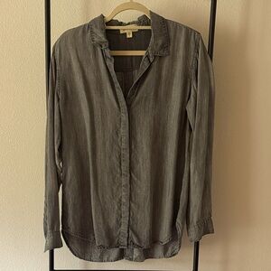 Anthropologie Cloth & Stone Charcoal Button-Down Shirt